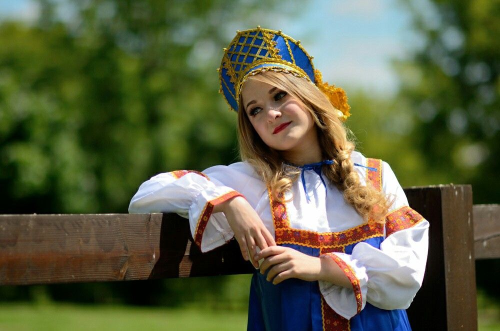 Photo Slavic girls in Kaifing