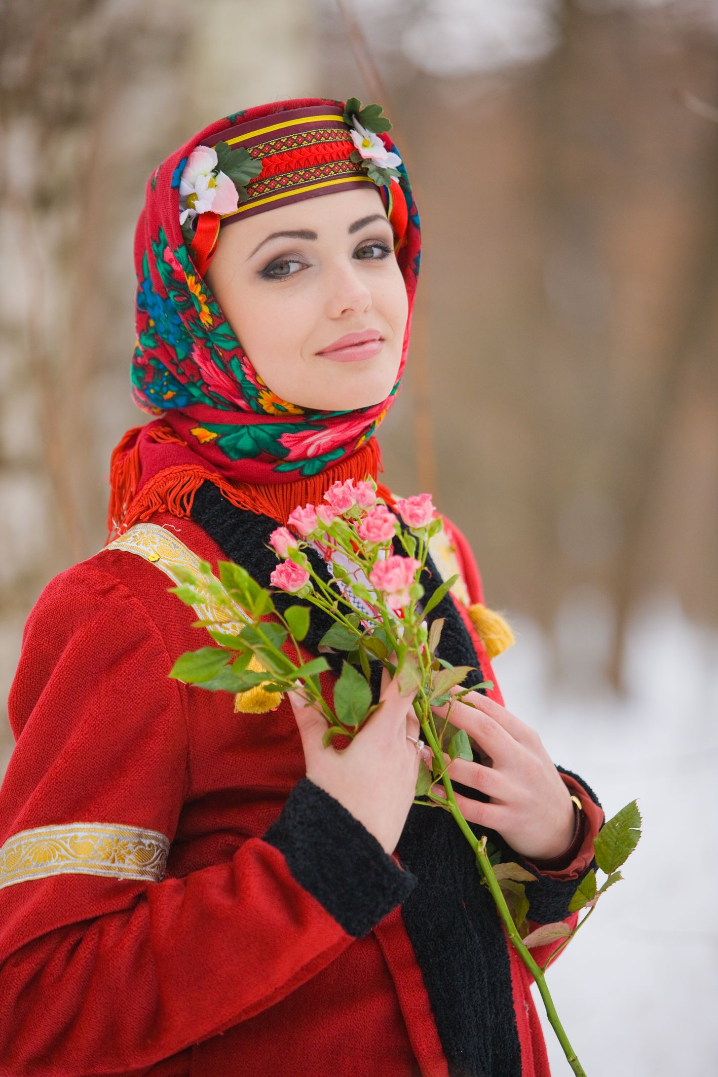 Sexy girl Girls in Slavic costumes in Kaifing