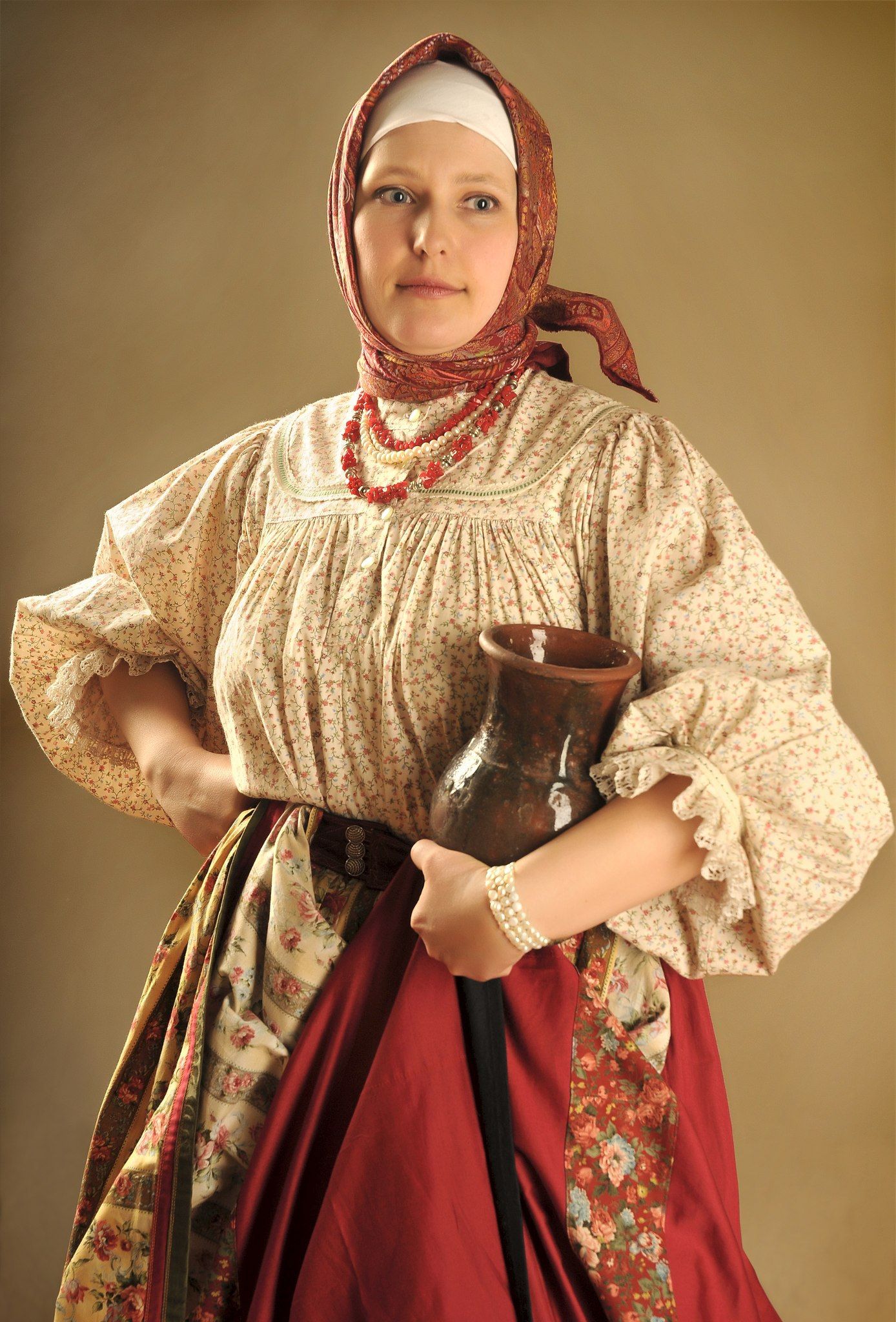 Girls in Slavic costumes in Kaifing